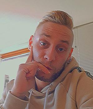 Zum Profil von zashmc