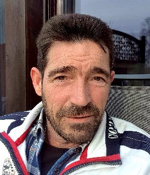 Zum Profil von zungenspieler238